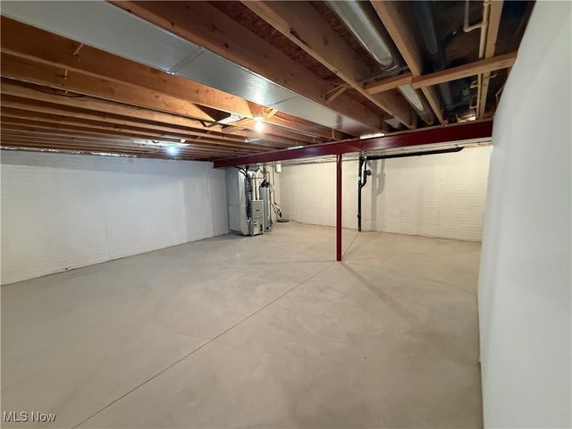 10281 River Run Lane, North Royalton, OH 44133