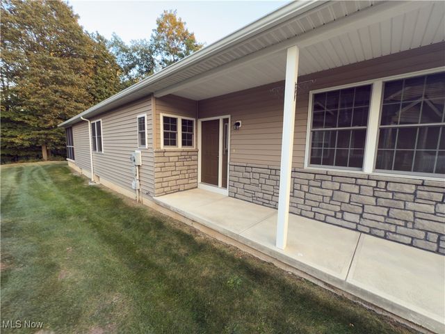 10281 River Run Lane, North Royalton, OH 44133