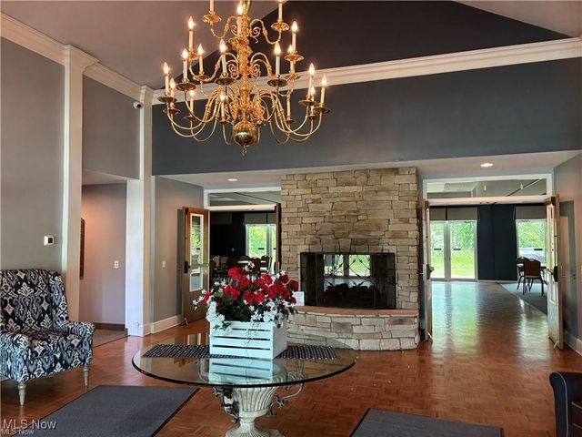 10281 River Run Lane, North Royalton, OH 44133