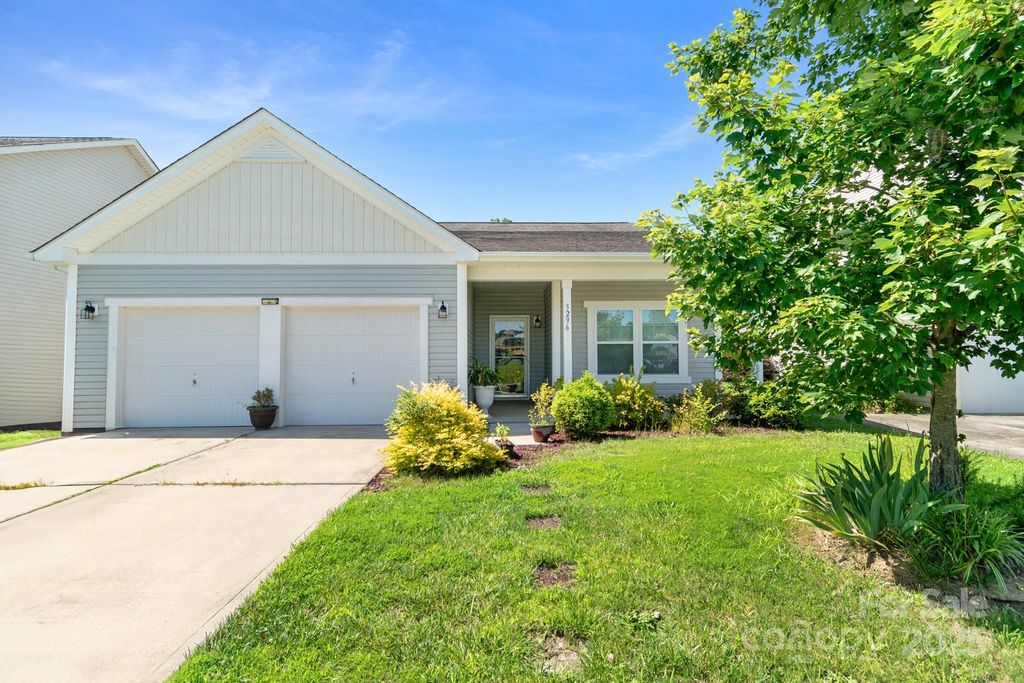 3296 Saddlebrook Drive, Midland, NC 28107