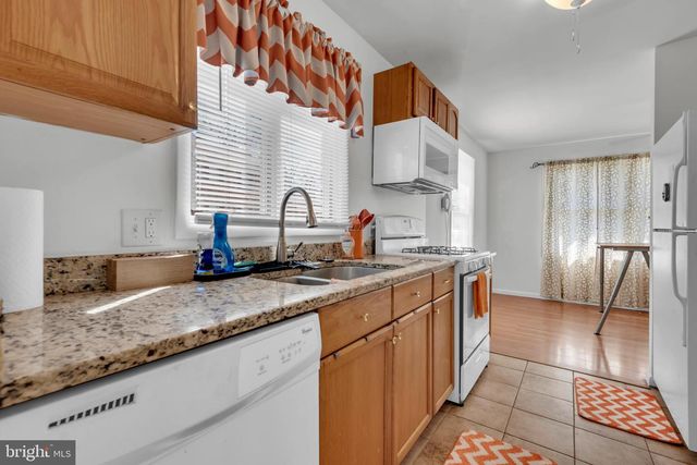 2012 FRONTIER CT, Fort Washington, MD 20744