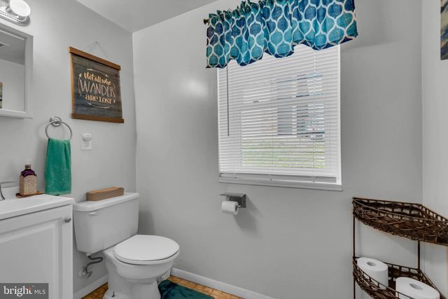 2012 FRONTIER CT, Fort Washington, MD 20744