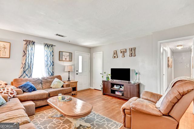 2535 Barnett Shoals Road, Athens, GA 30605