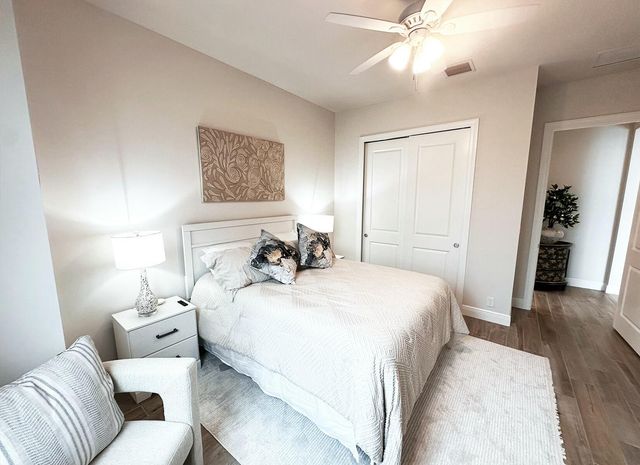 10027 Timber Crk Way, Palm Beach Gardens, FL 33412