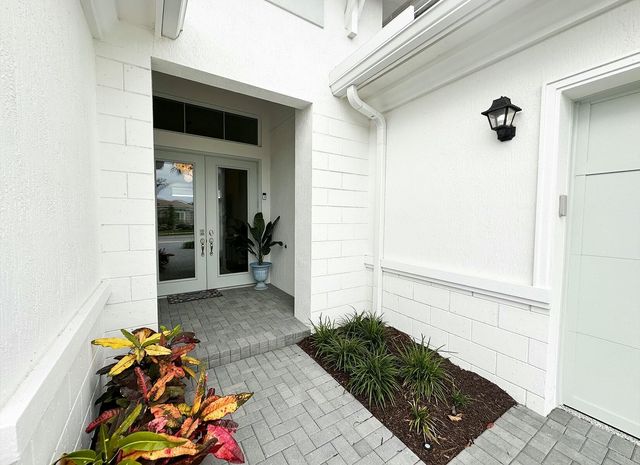 10027 Timber Crk Way, Palm Beach Gardens, FL 33412