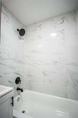 6871 Abbott Ave 4, Miami Beach, FL 33141