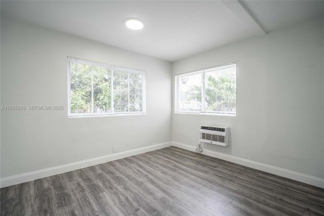 6871 Abbott Ave 4, Miami Beach, FL 33141