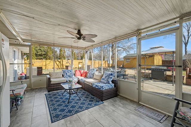 1922 Shelley St, Murfreesboro, TN 37129