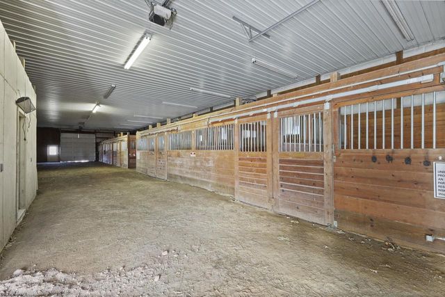 4595 Mahoney Road, Mcfarland, WI 53558