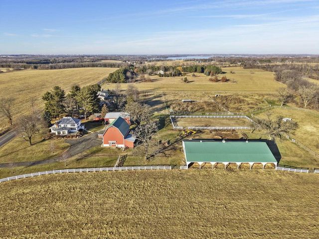 4595 Mahoney Road, Mcfarland, WI 53558
