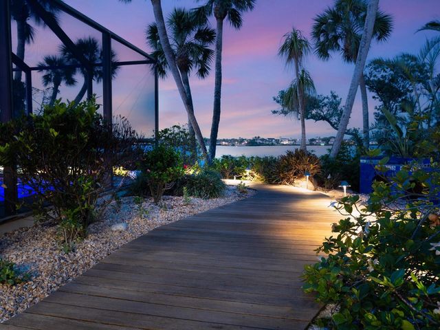 3300 CASEY KEY ROAD, Nokomis, FL 34275