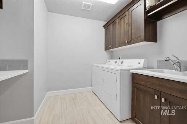 2482 E Taormina, Meridian, ID 83642
