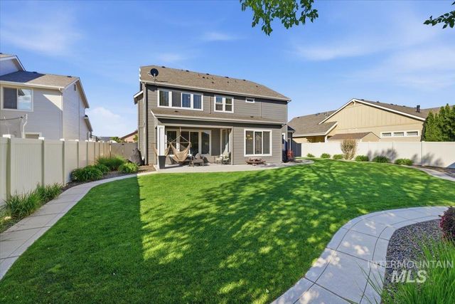 2482 E Taormina, Meridian, ID 83642