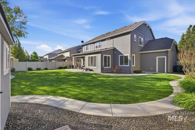 2482 E Taormina, Meridian, ID 83642