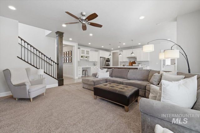 2482 E Taormina, Meridian, ID 83642