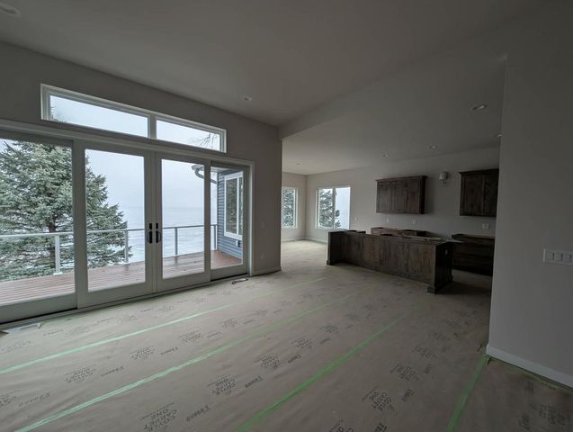 2052 Barber Drive, Stoughton, WI 53589