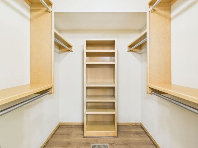 1973 N Bellick Ct, Wichita, KS 67235