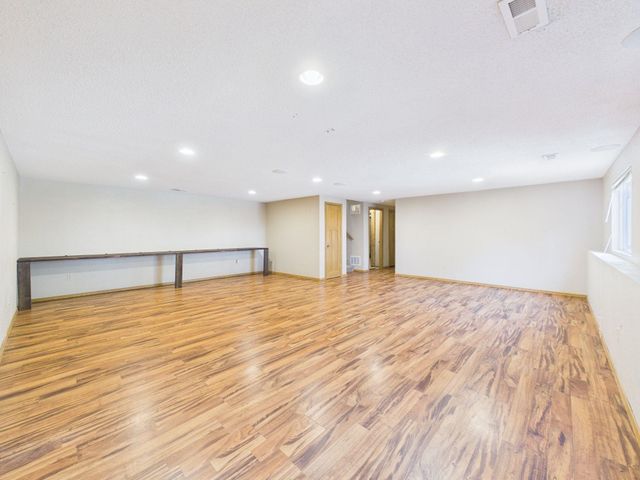 1973 N Bellick Ct, Wichita, KS 67235