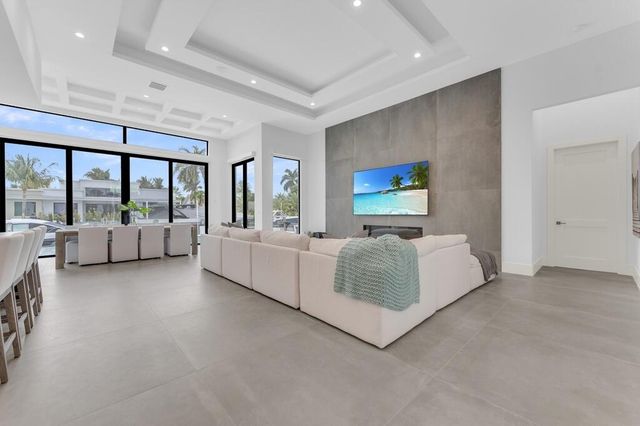 923 Eve Street, Delray Beach, FL 33483