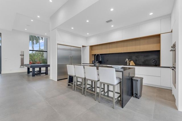 923 Eve Street, Delray Beach, FL 33483