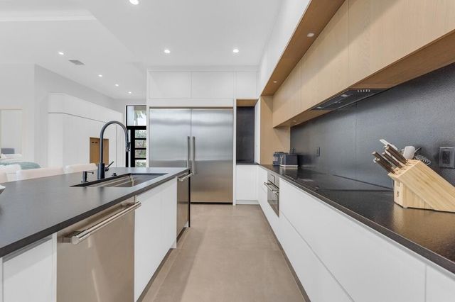 923 Eve Street, Delray Beach, FL 33483