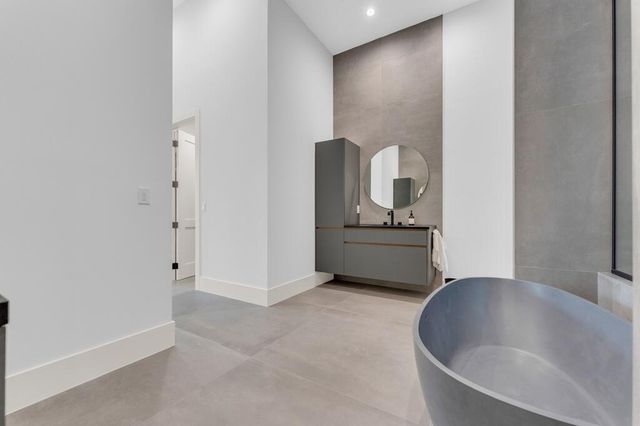 923 Eve Street, Delray Beach, FL 33483