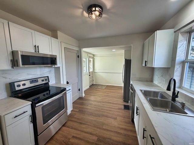 322 E Temperance Street, Ellettsville, IN 47429