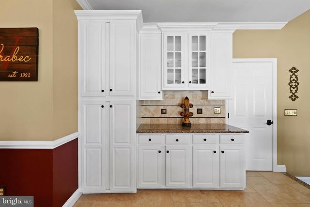 81 KINGSBRIDGE DR, Lumberton, NJ 08048