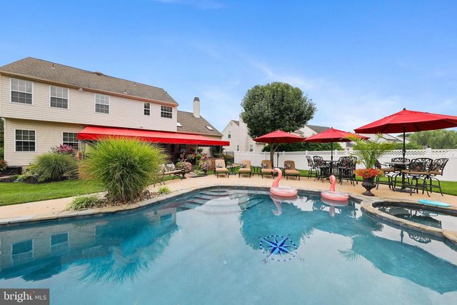 81 KINGSBRIDGE DR, Lumberton, NJ 08048