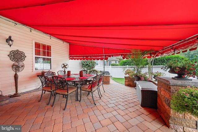 81 KINGSBRIDGE DR, Lumberton, NJ 08048