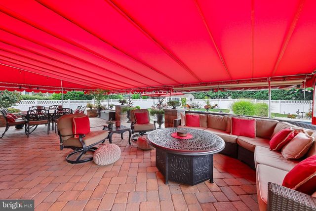 81 KINGSBRIDGE DR, Lumberton, NJ 08048