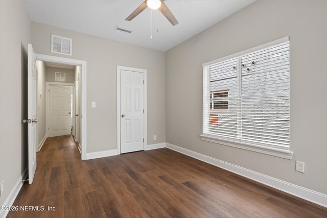 2578 HALDUMAR Terrace, Jacksonville, FL 32204