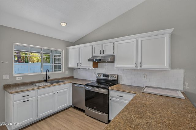 860 N MCQUEEN Road 1186, Chandler, AZ 85225