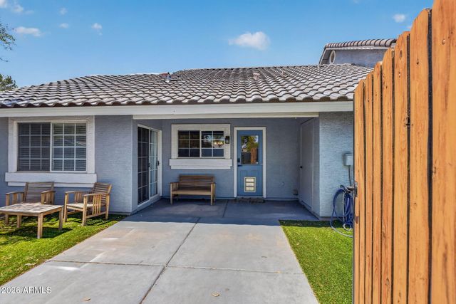 860 N MCQUEEN Road 1186, Chandler, AZ 85225
