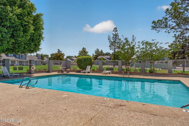 860 N MCQUEEN Road 1186, Chandler, AZ 85225