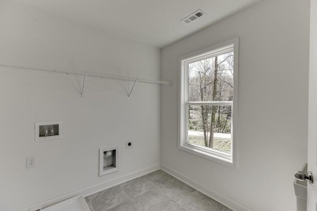1003 Lakeview, Commerce, GA 30529