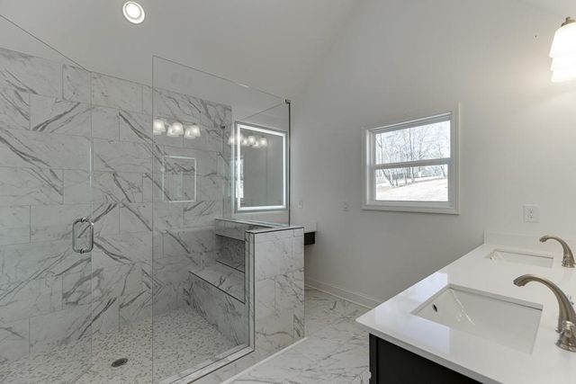 1003 Lakeview, Commerce, GA 30529