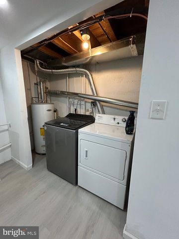 5822 OAKLAND ST, Philadelphia, PA 19149