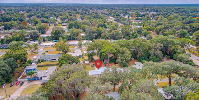 2205 Gillis St, Palatka, FL 32177