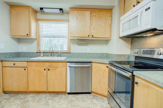 2205 Gillis St, Palatka, FL 32177