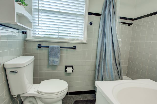 2205 Gillis St, Palatka, FL 32177