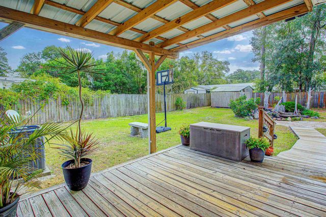 2205 Gillis St, Palatka, FL 32177