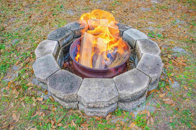 2205 Gillis St, Palatka, FL 32177