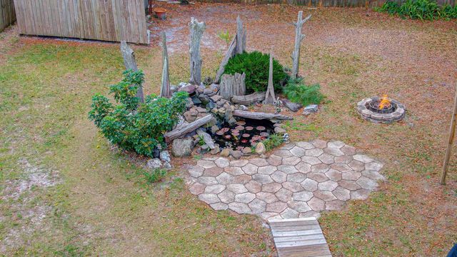 2205 Gillis St, Palatka, FL 32177