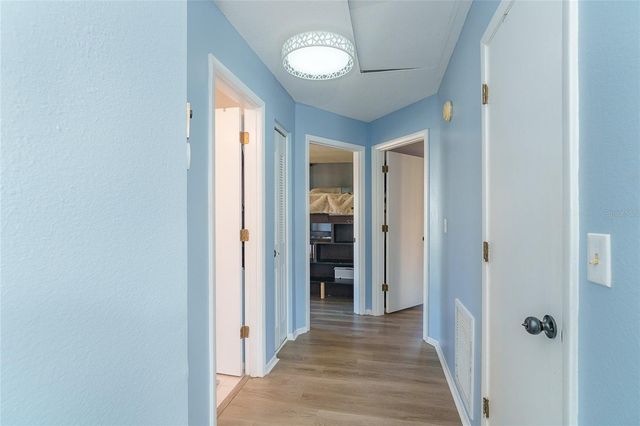 25 QUAILS RUN BOULEVARD 7, Englewood, FL 34223