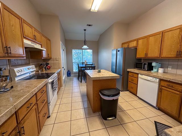 5830 Manchester Lane, San Angelo, TX 76901