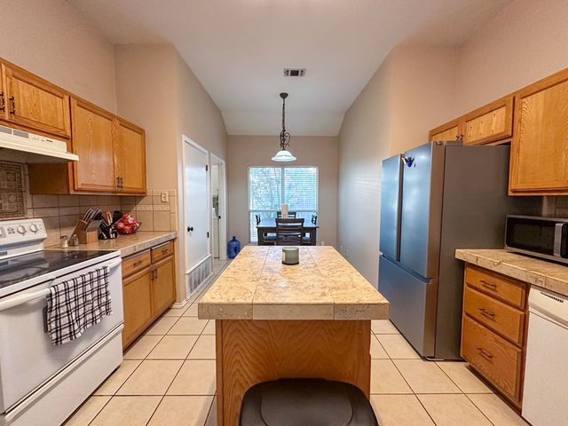 5830 Manchester Lane, San Angelo, TX 76901