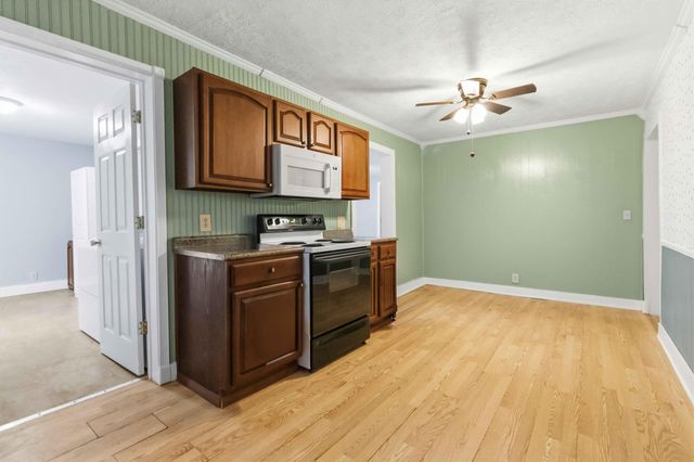 536 State Highway 1651, Whitley City, KY 42653