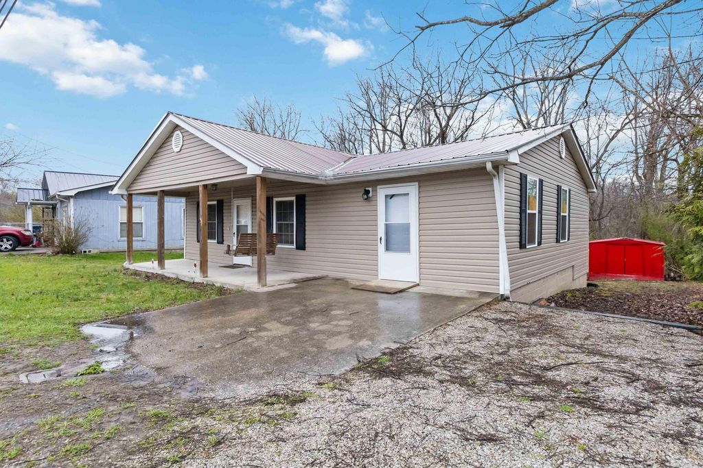 536 State Highway 1651, Whitley City, KY 42653