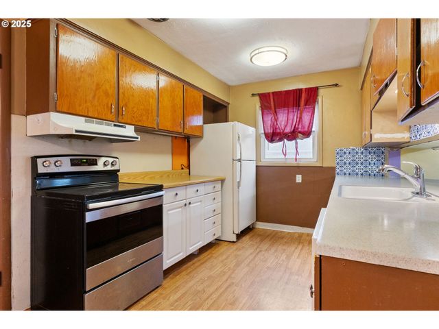 3607 Se 130TH Ave, Portland, OR 97236